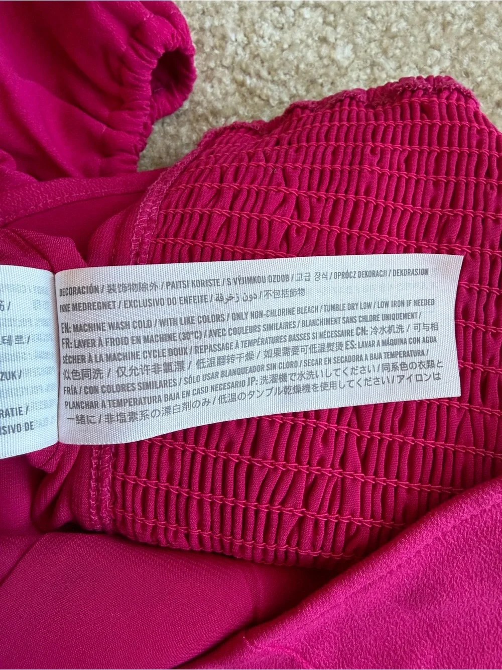 A&F Fuschia Puff Sleeve Sweetheart Crop Top